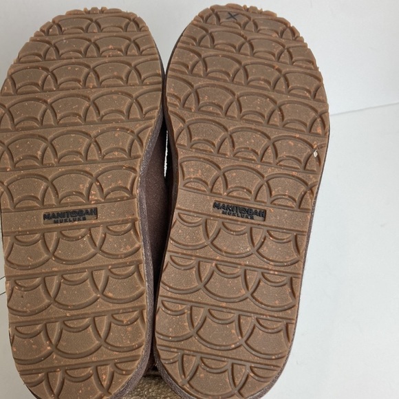 Manitobah Mukluks Sherling Lined Cabin Loafers Slippers Brown 9 Cottage Cabin main image 6